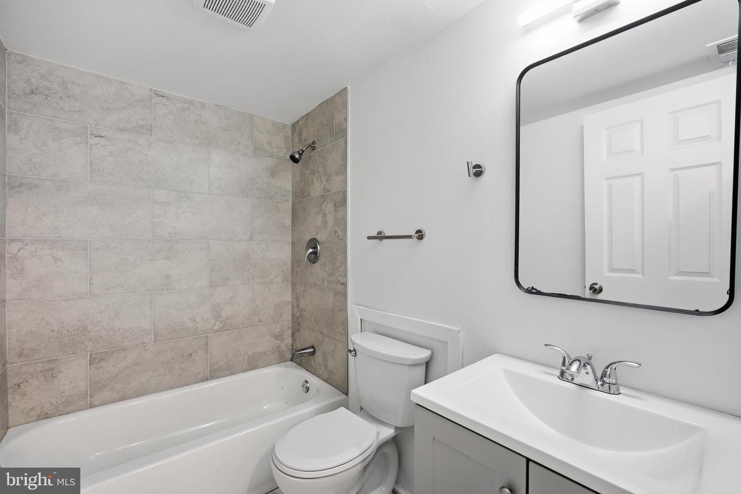 7410 Baylor Avenue photo 29