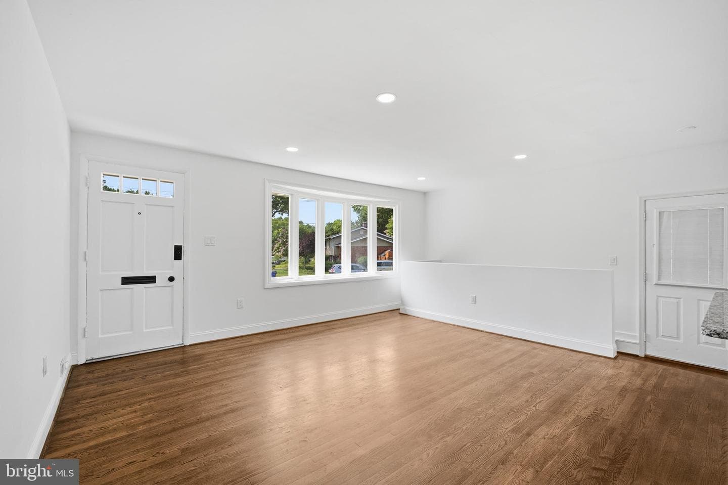7410 Baylor Avenue photo 6