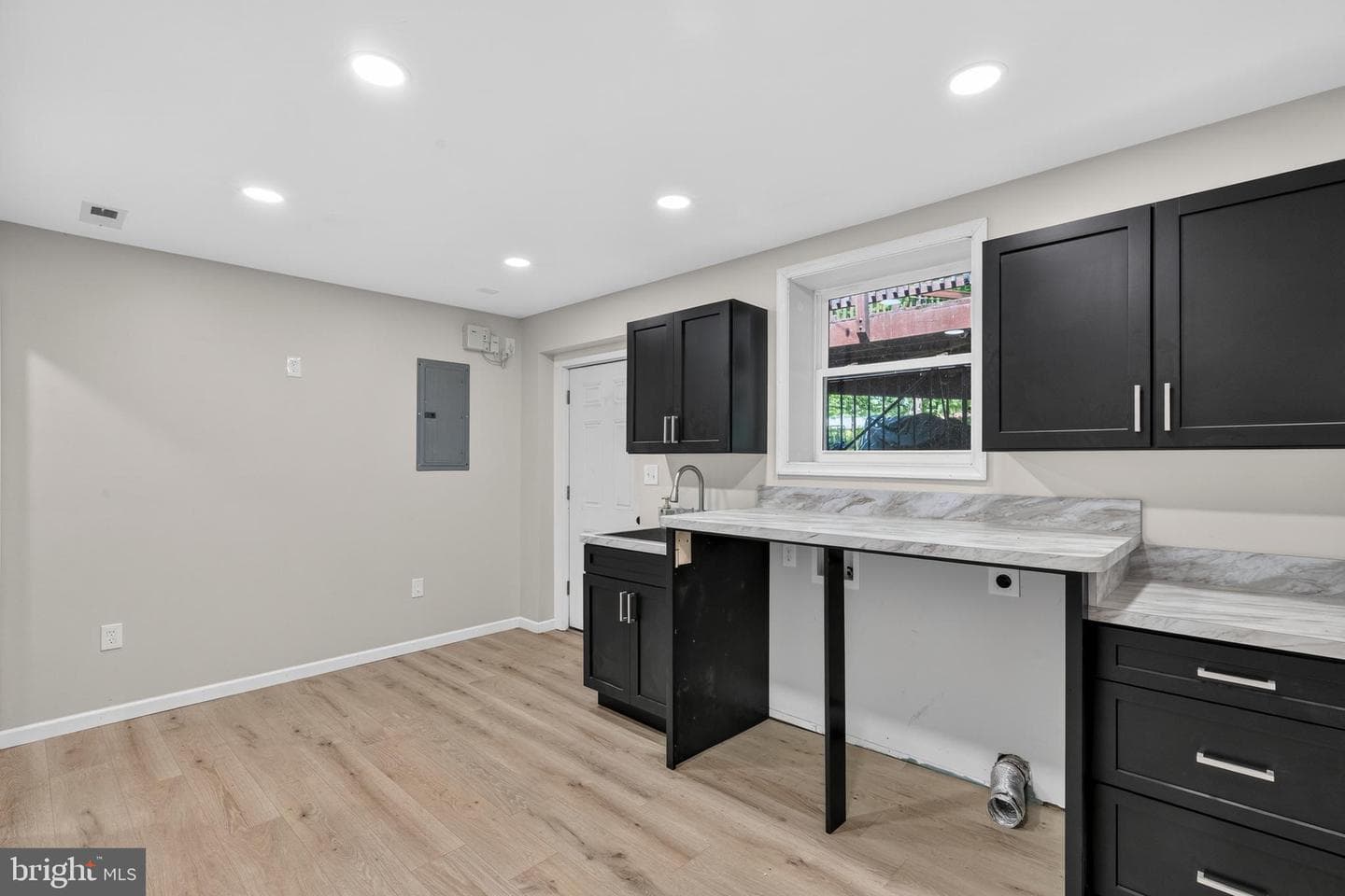 8810 Bluffwood Lane photo 21