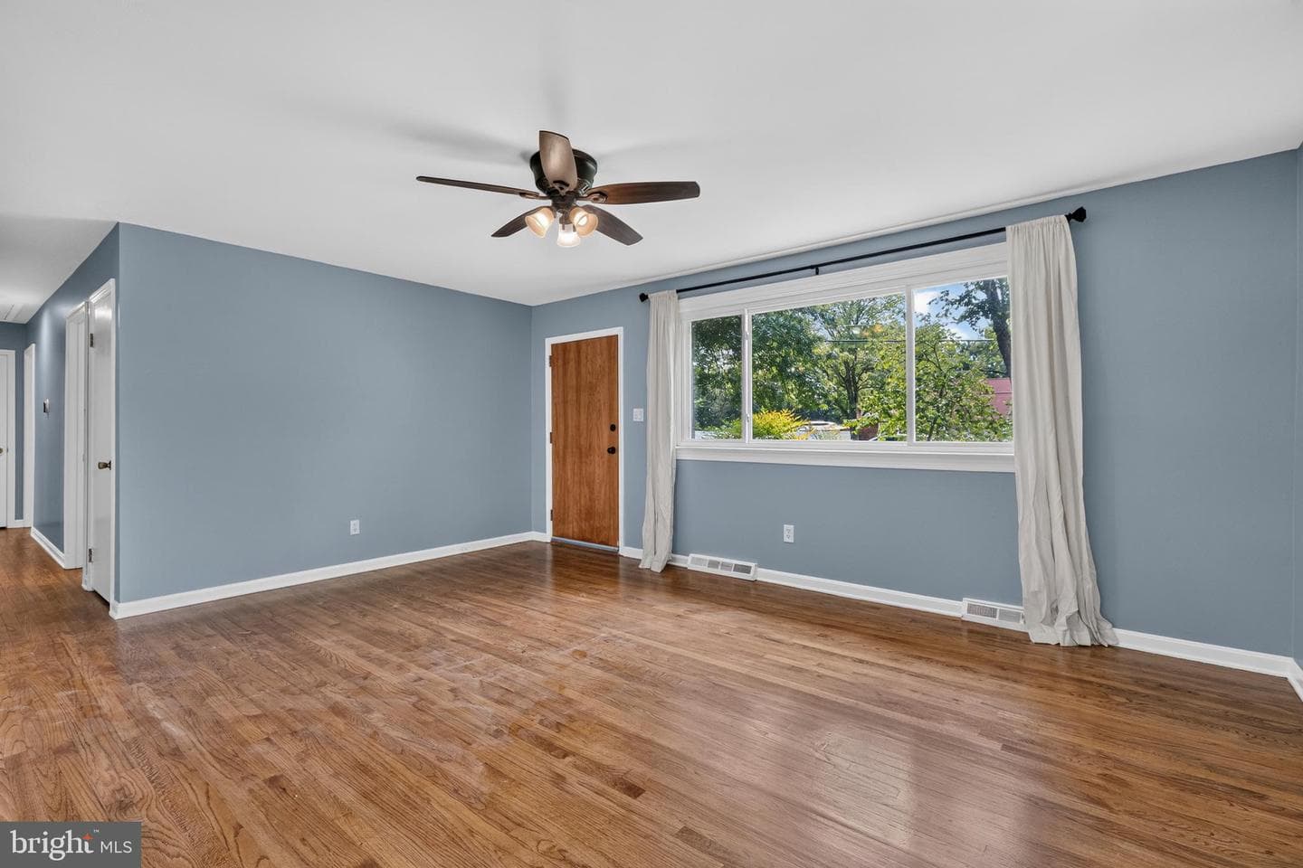 8810 Bluffwood Lane photo 6