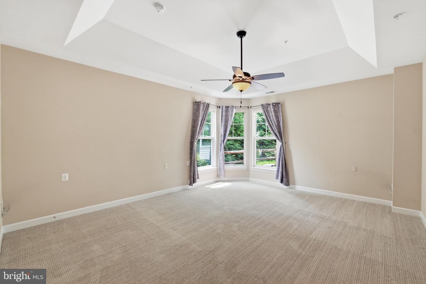 7300 Colchis Court photo 16