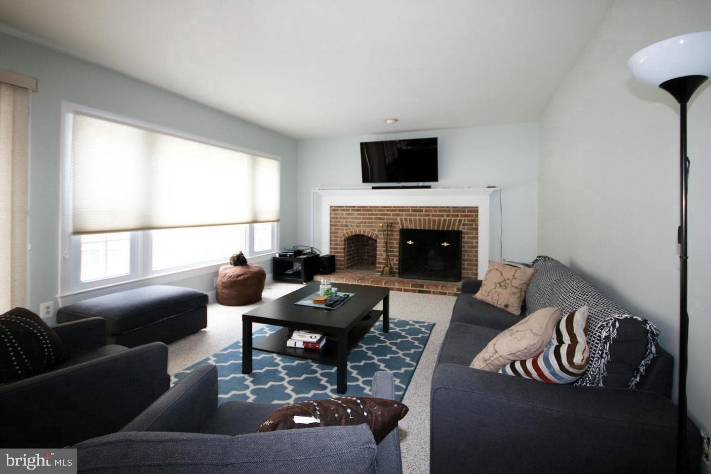 4708 Silverbrook Way photo 3