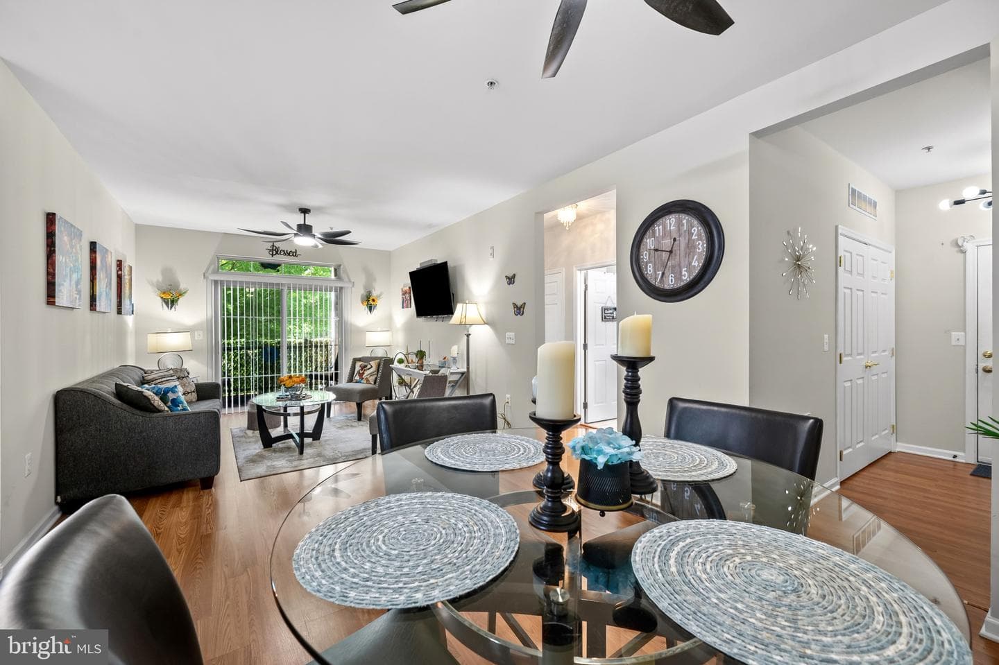1321 Karen Boulevard #301 photo 7