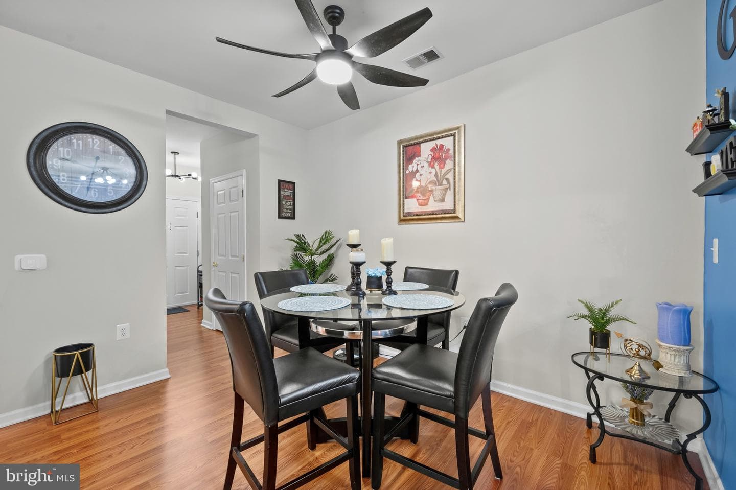 1321 Karen Boulevard #301 photo 8