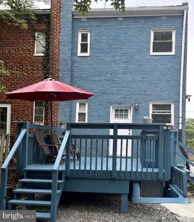 1821 Longfellow Street photo 3