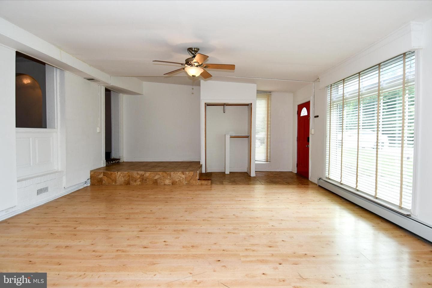 301 Loureiro Lane, Oxon Hill