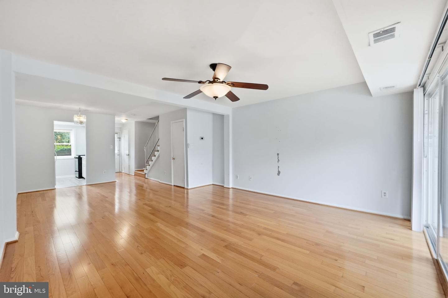 8026 Lakecrest Drive photo 8