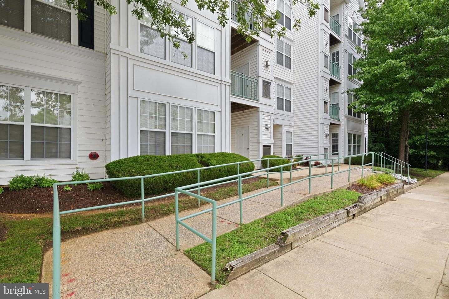 15612 Everglade Lane #404, Bowie