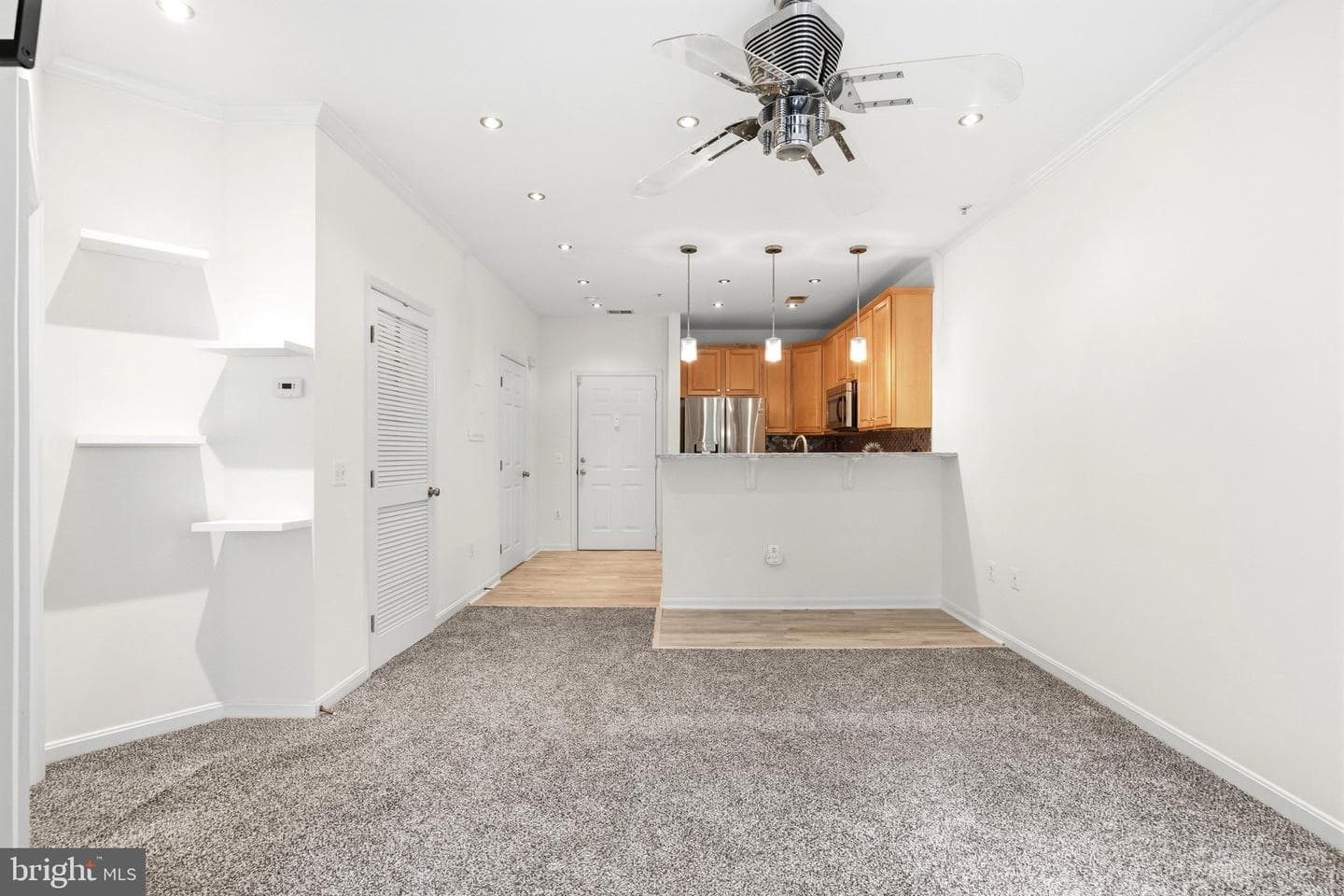 15612 Everglade Lane #404 photo 22