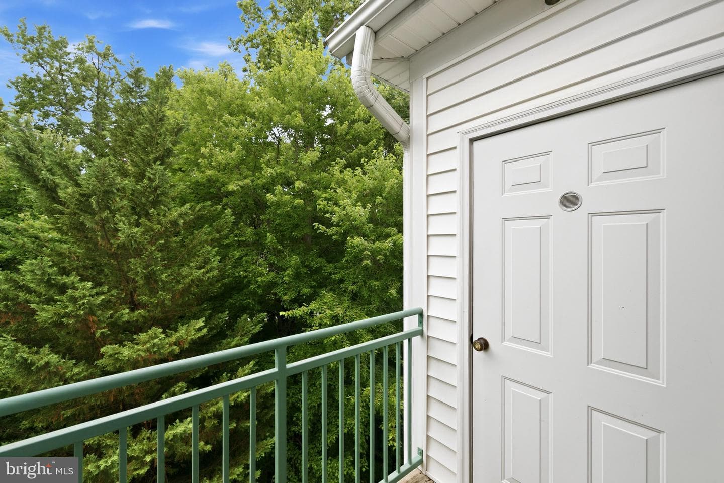 15612 Everglade Lane #404 photo 35