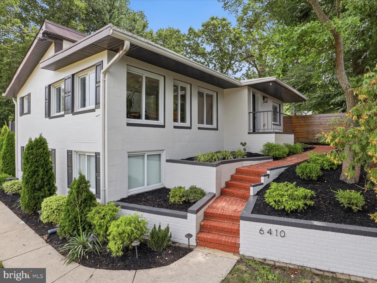 6410 Bushey Drive photo 4