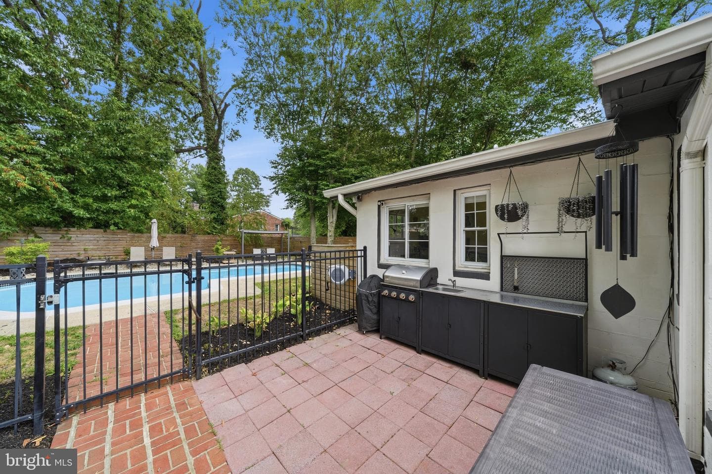6410 Bushey Drive photo 47
