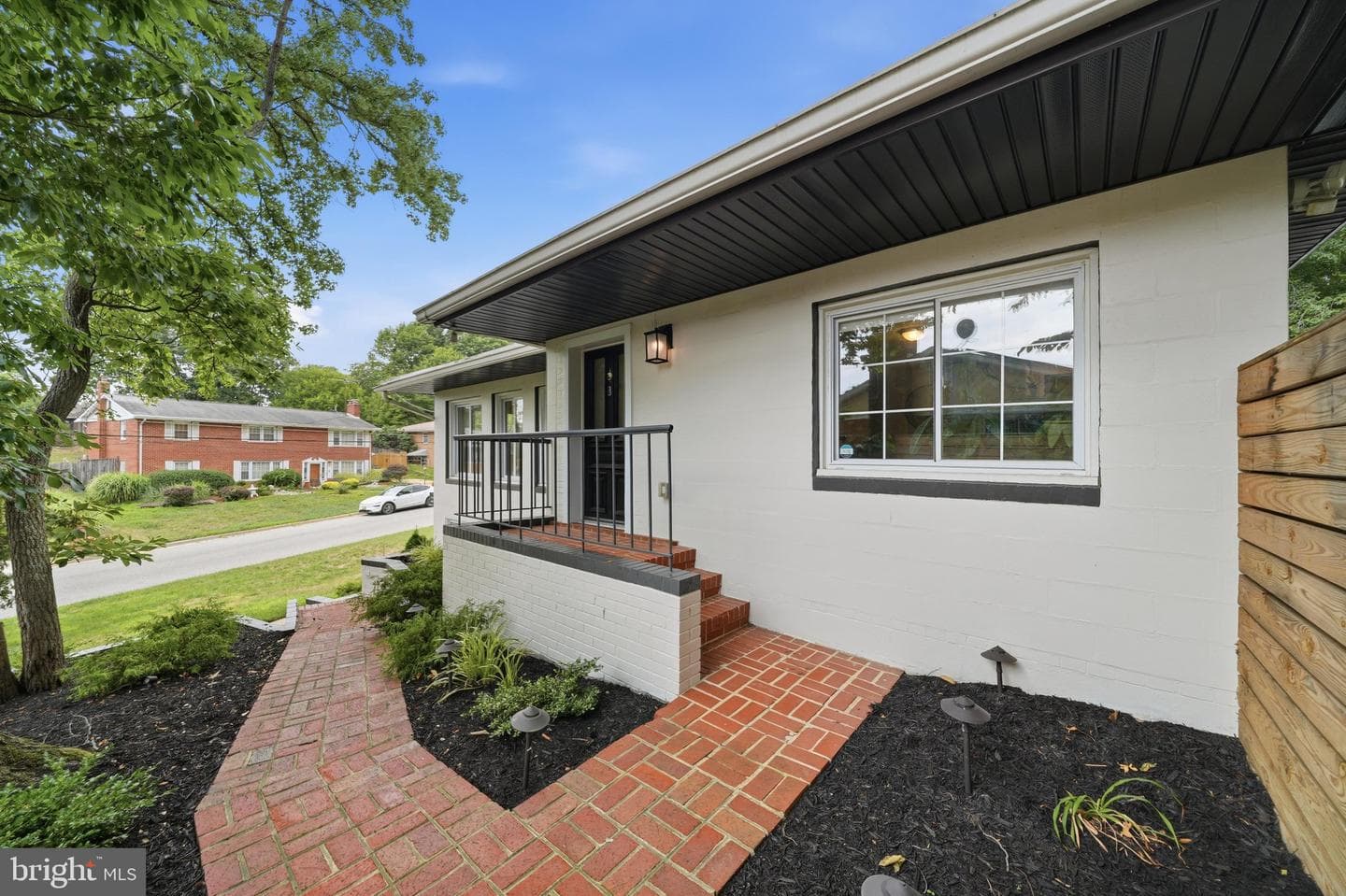 6410 Bushey Drive photo 6