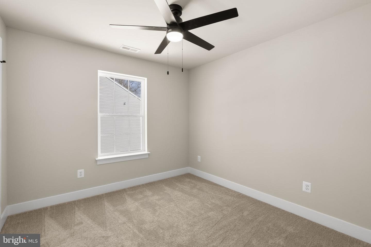 16203 Pennsbury Drive photo 31