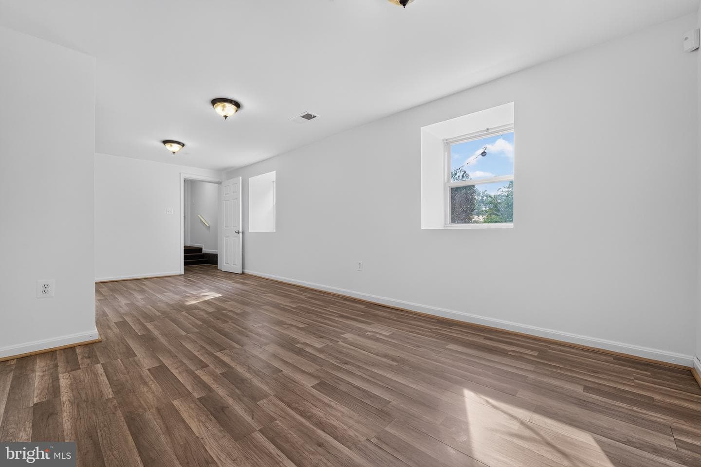 1113 Jansen Avenue photo 42