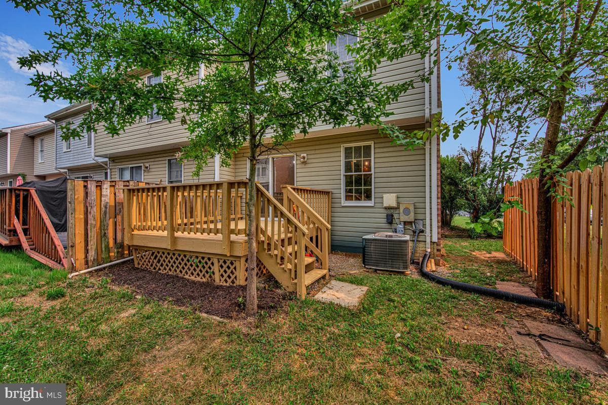 11400 Running Bear Court photo 37