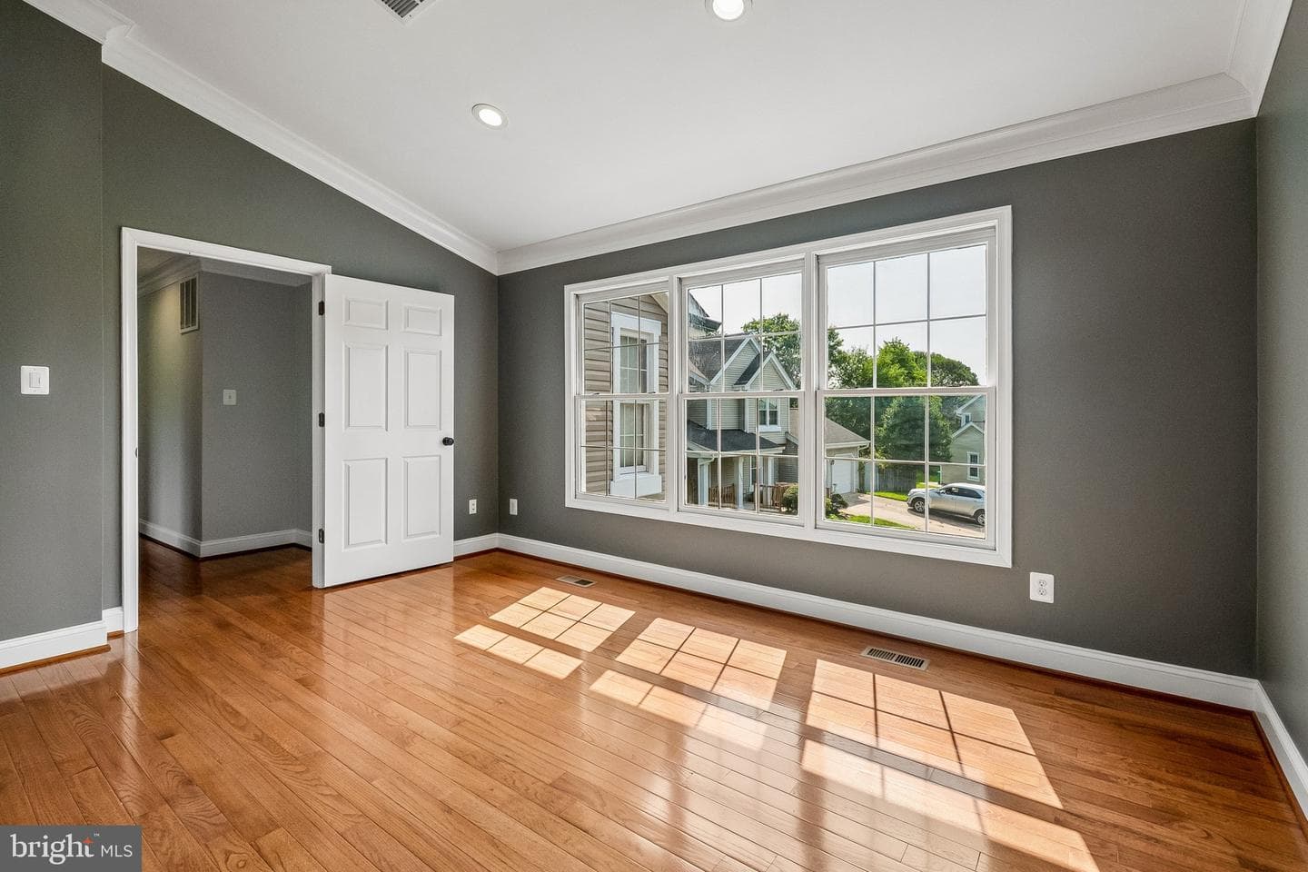 10606 Taunton Court photo 11