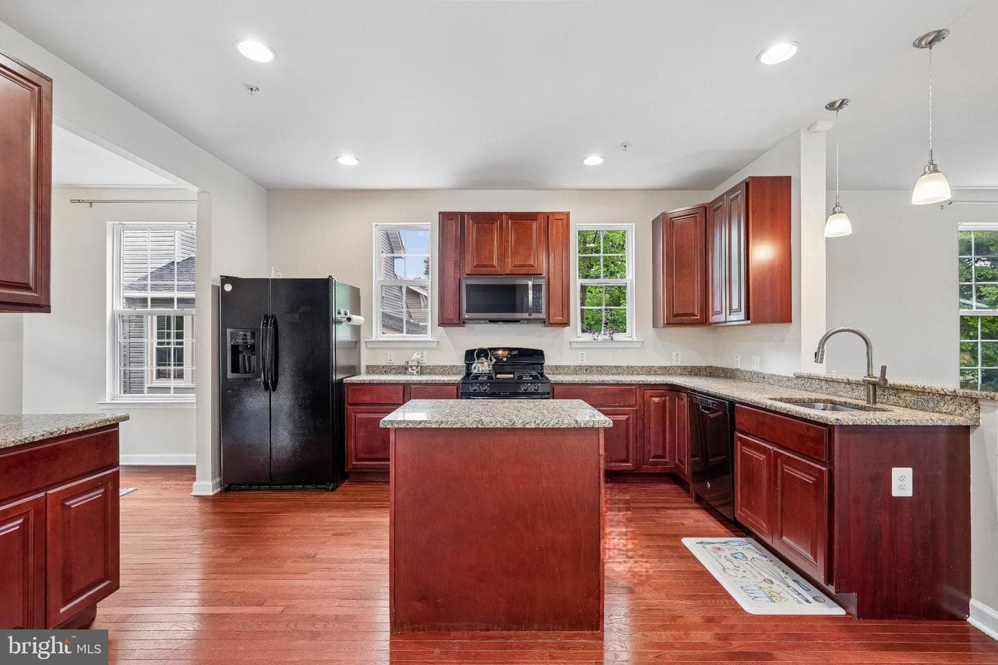 3602 Taylor Street photo 5