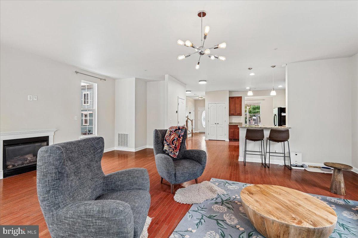 3602 Taylor Street photo 9