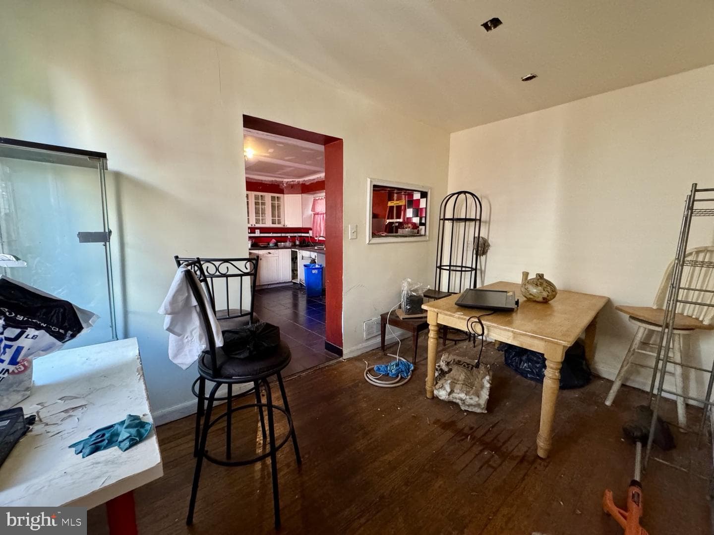 5442 Varnum Street photo 3