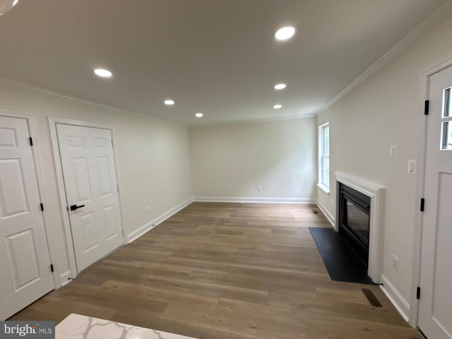 9310 Biemans Terrace photo 2