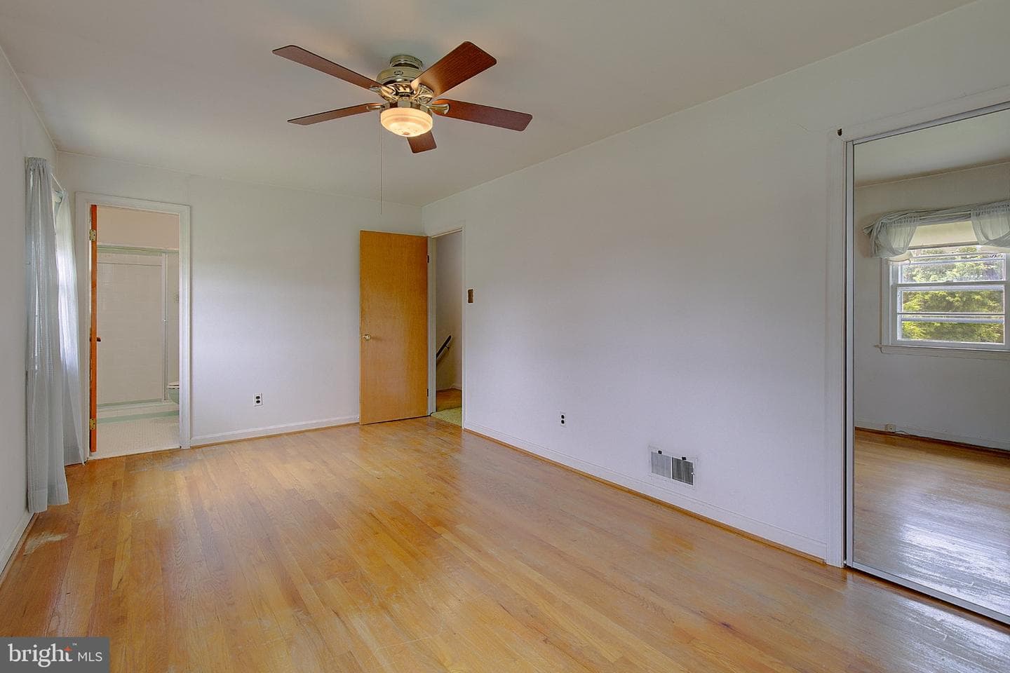 5907 Bedford Lane photo 20