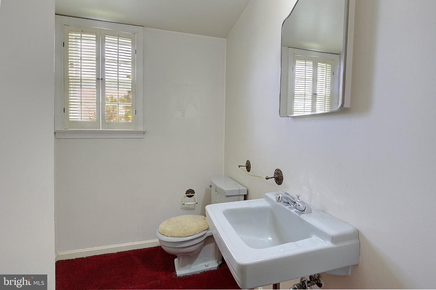 5907 Bedford Lane photo 22