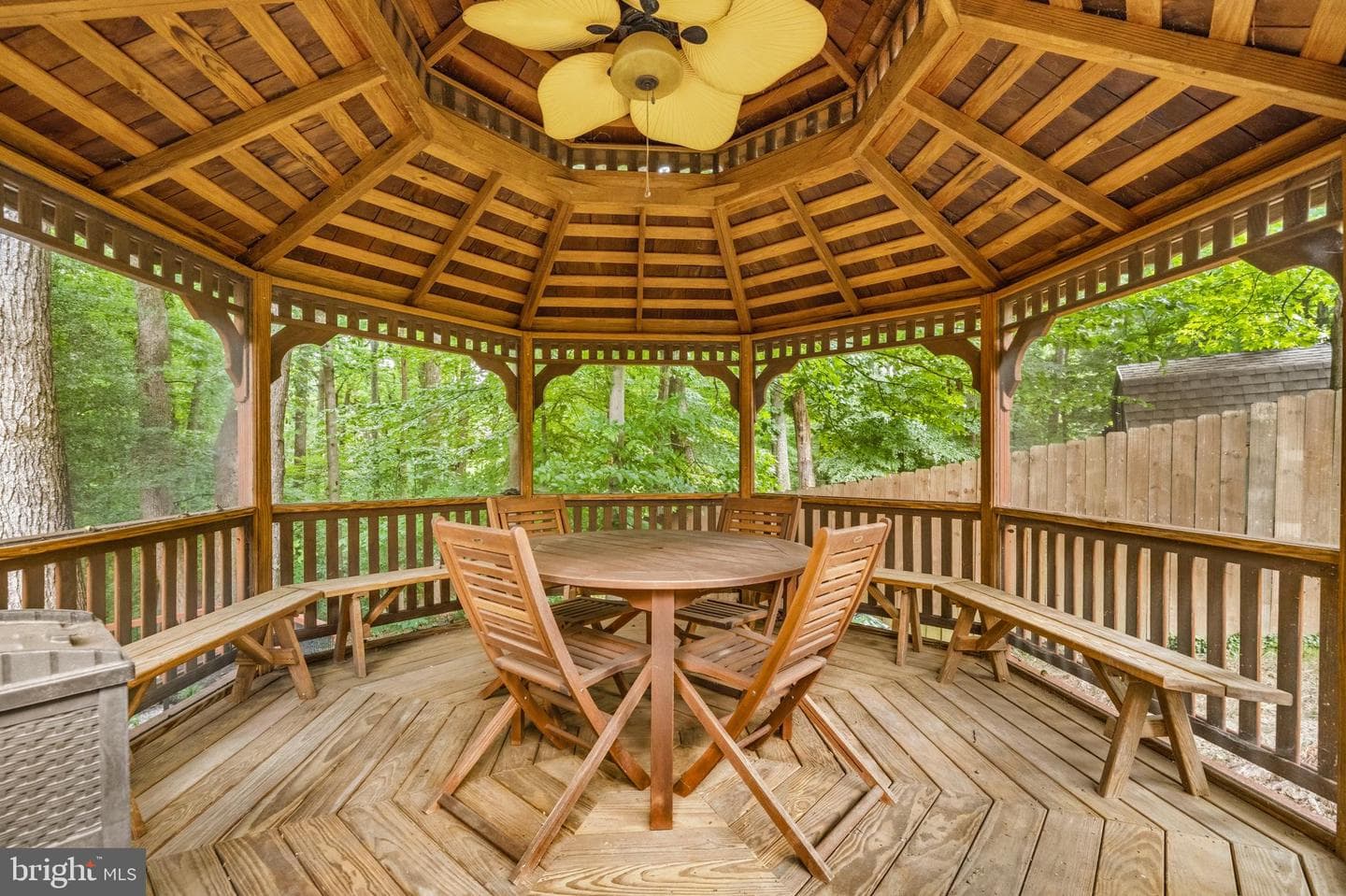106 Whistling Wood Court photo 42