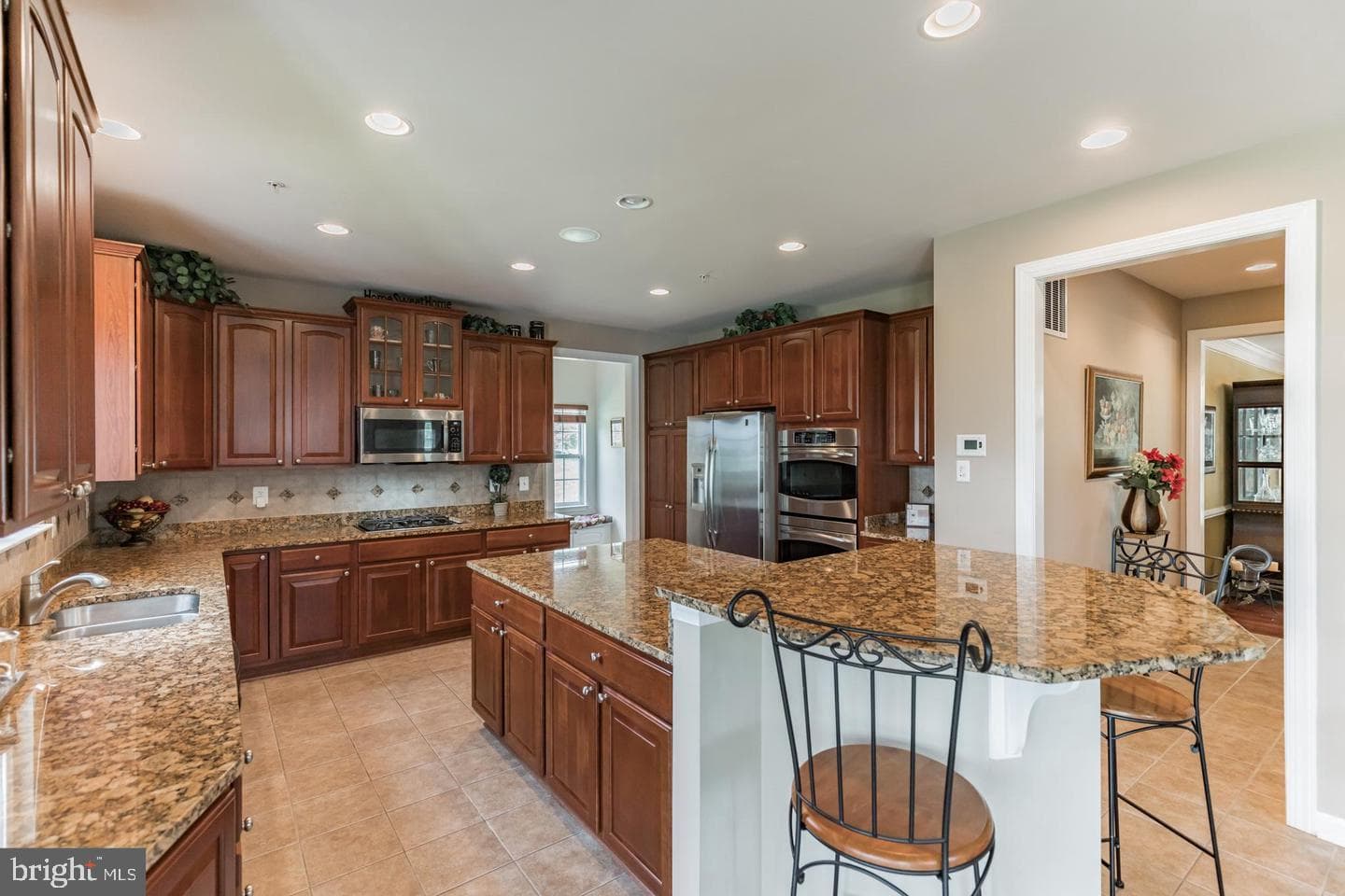 15404 Symondsbury Way photo 12