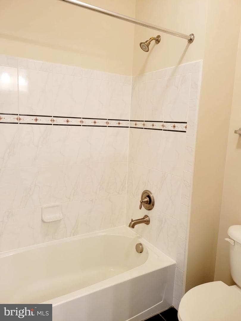 15404 Symondsbury Way photo 28