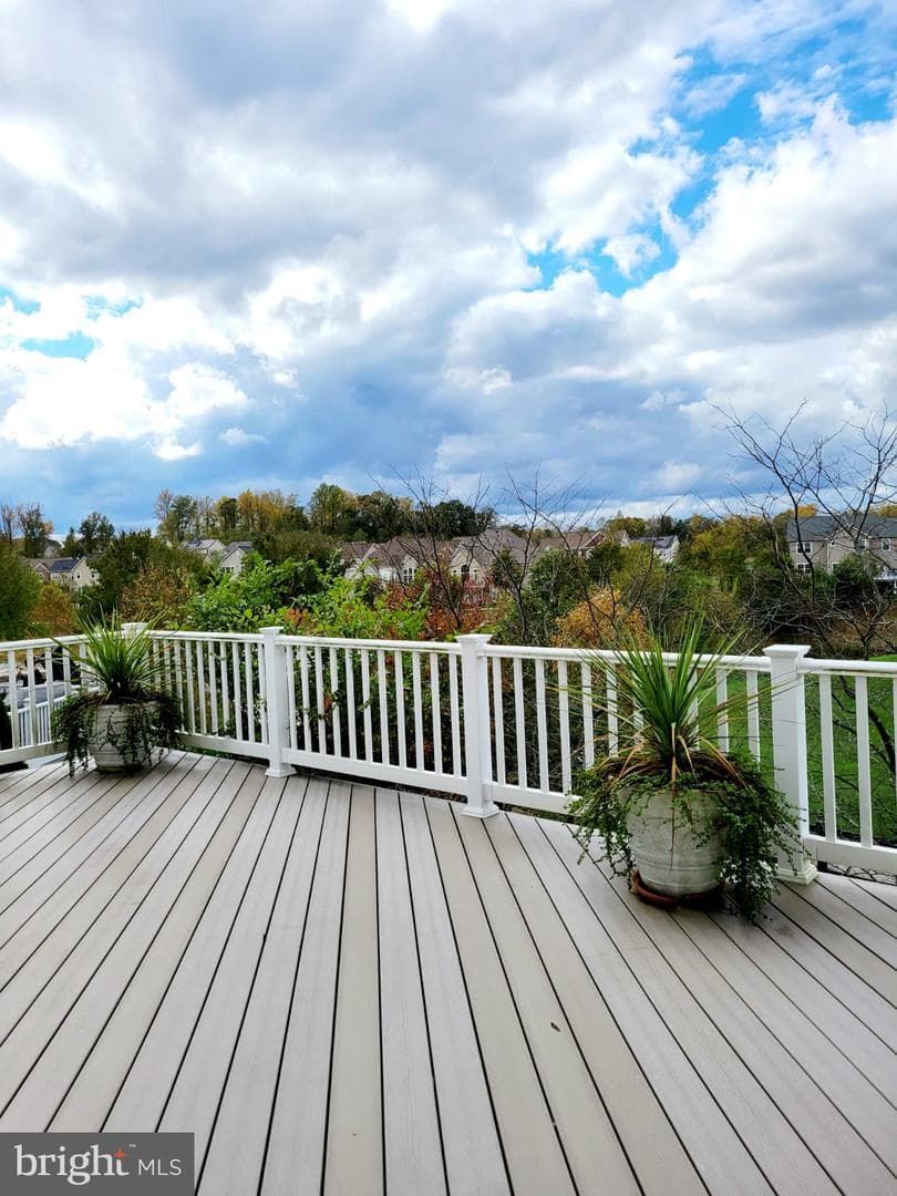 15404 Symondsbury Way photo 29