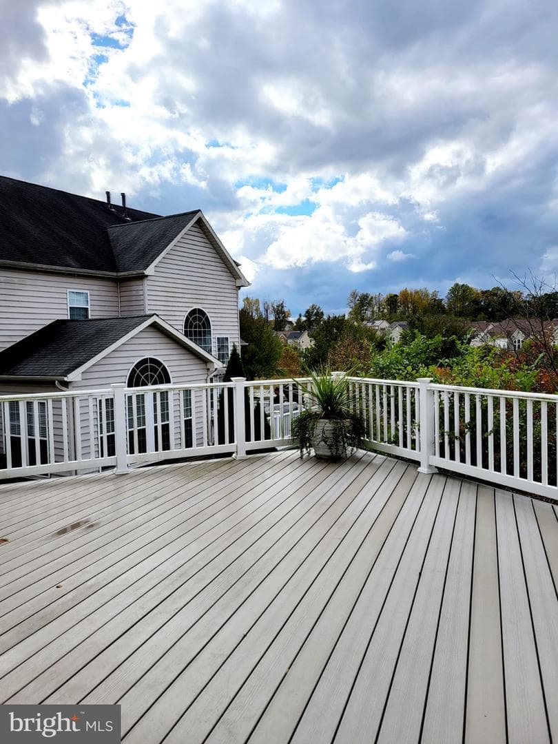 15404 Symondsbury Way photo 30