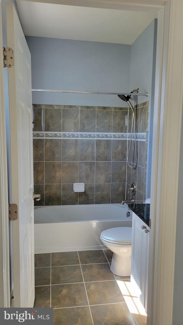15404 Symondsbury Way photo 38
