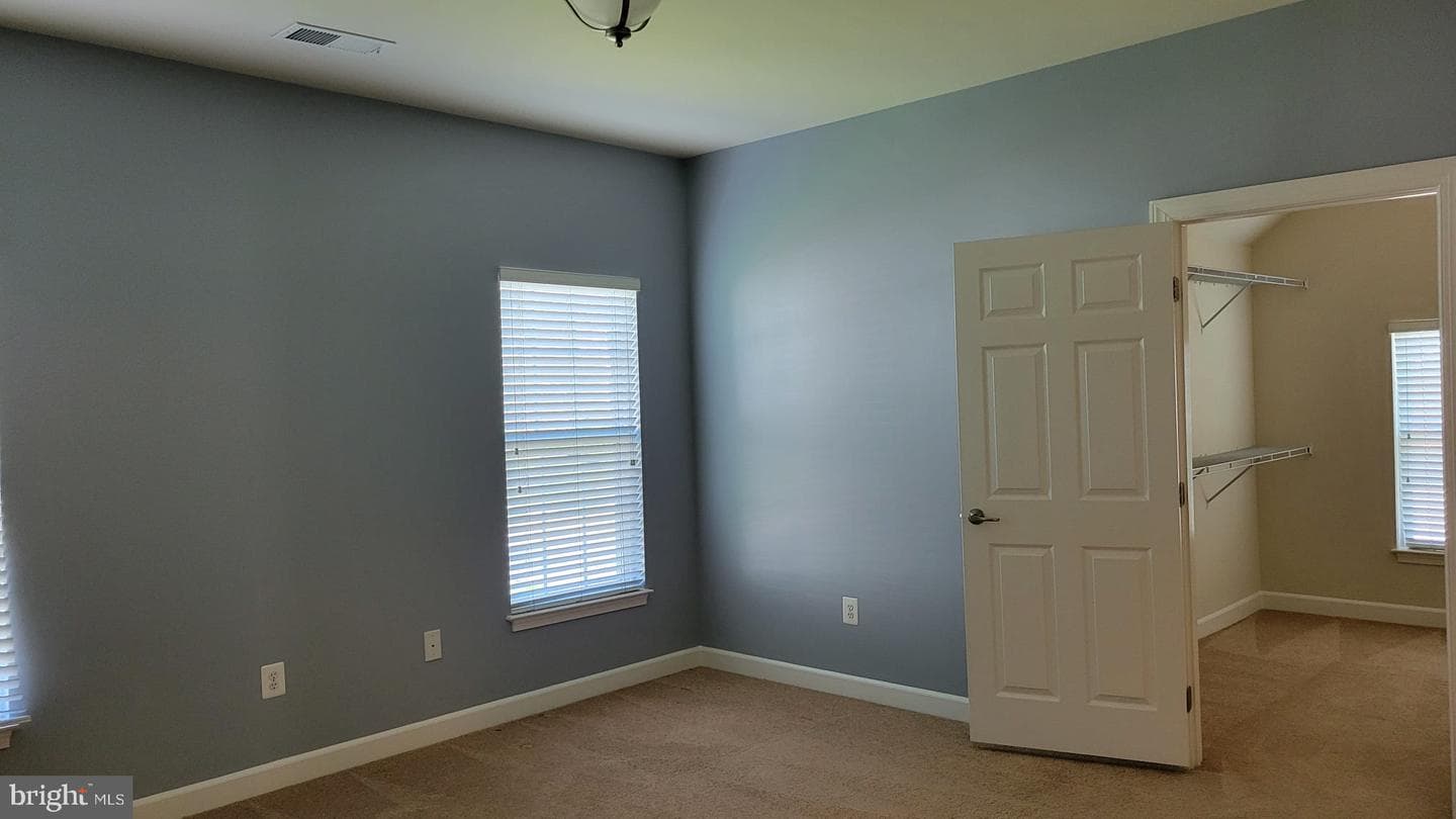 15404 Symondsbury Way photo 40
