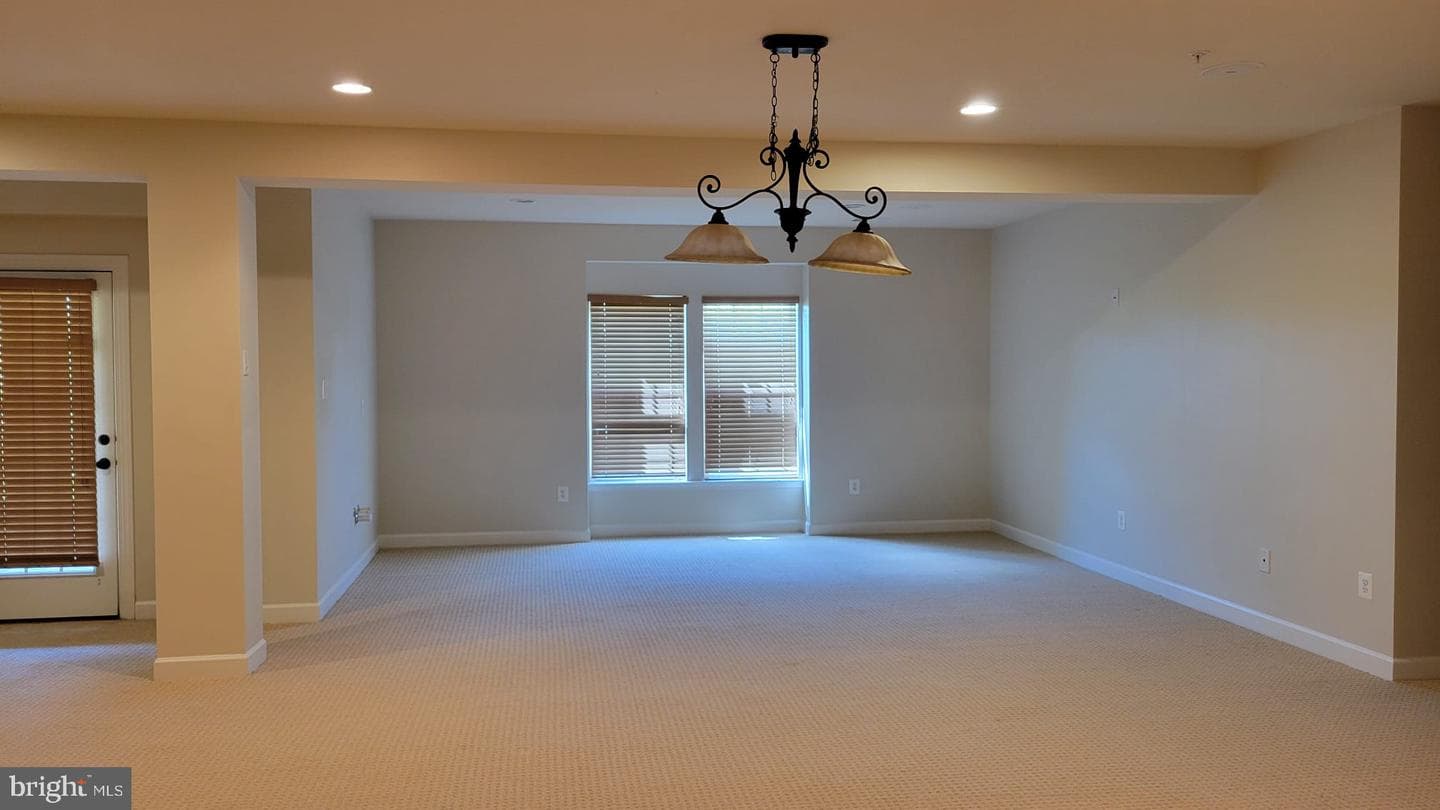 15404 Symondsbury Way photo 54