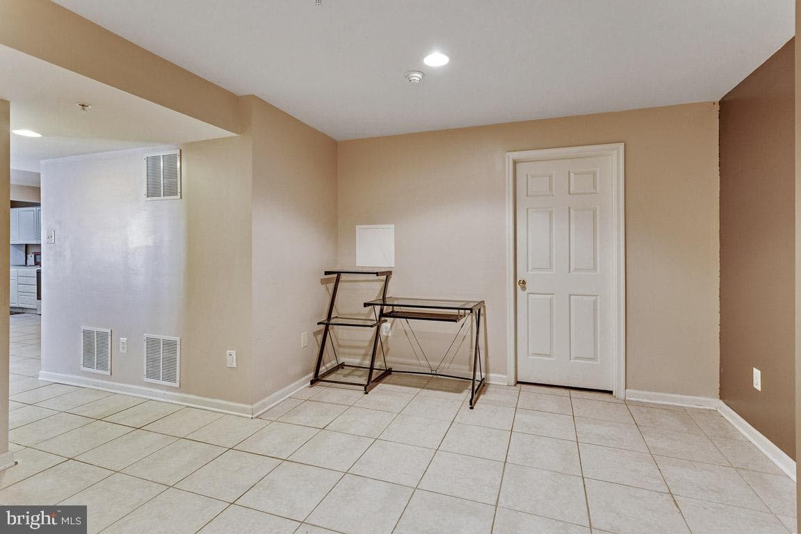 13306 Stoney Creek Lane photo 37