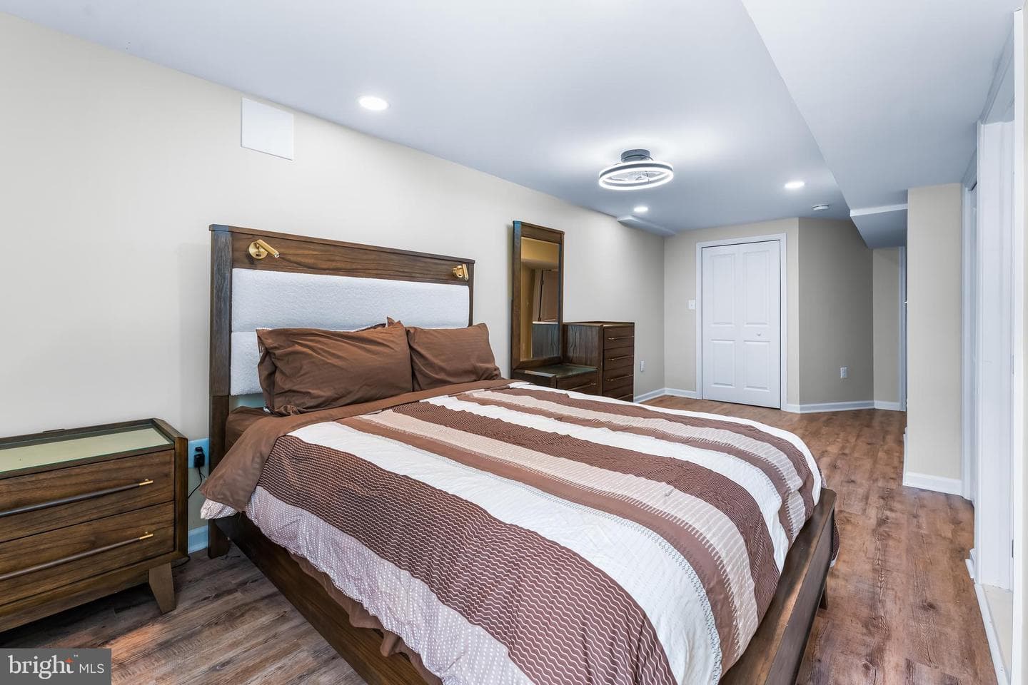 208 Prenton Street photo 22