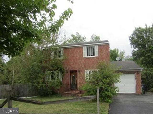 4700 Megan Drive, Clinton