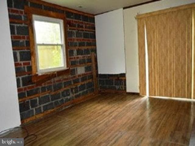 11009 Belton Street photo 5