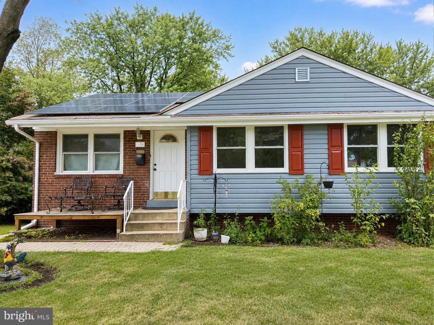 6806 Beacon Place photo 1