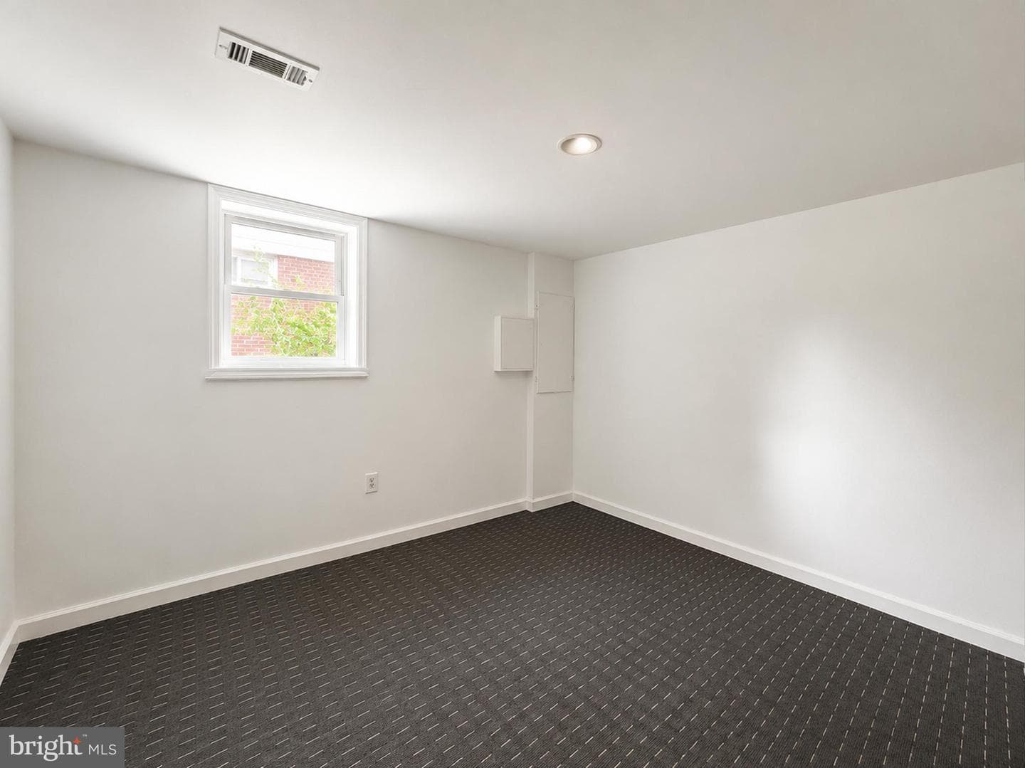 6806 Beacon Place photo 20