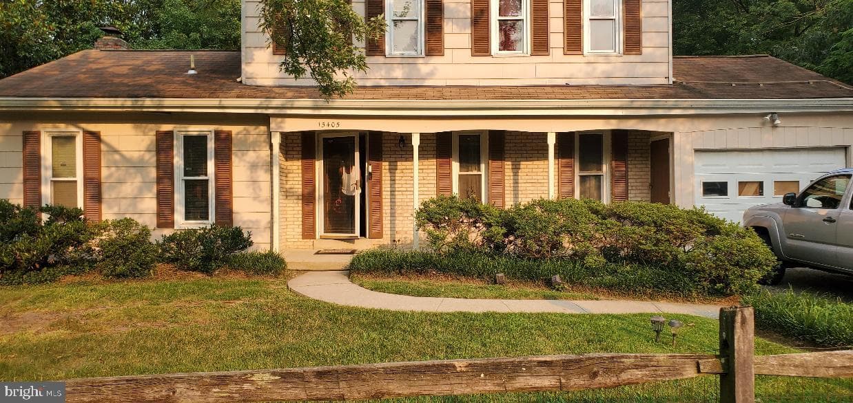 15405 Bounds Avenue photo 3