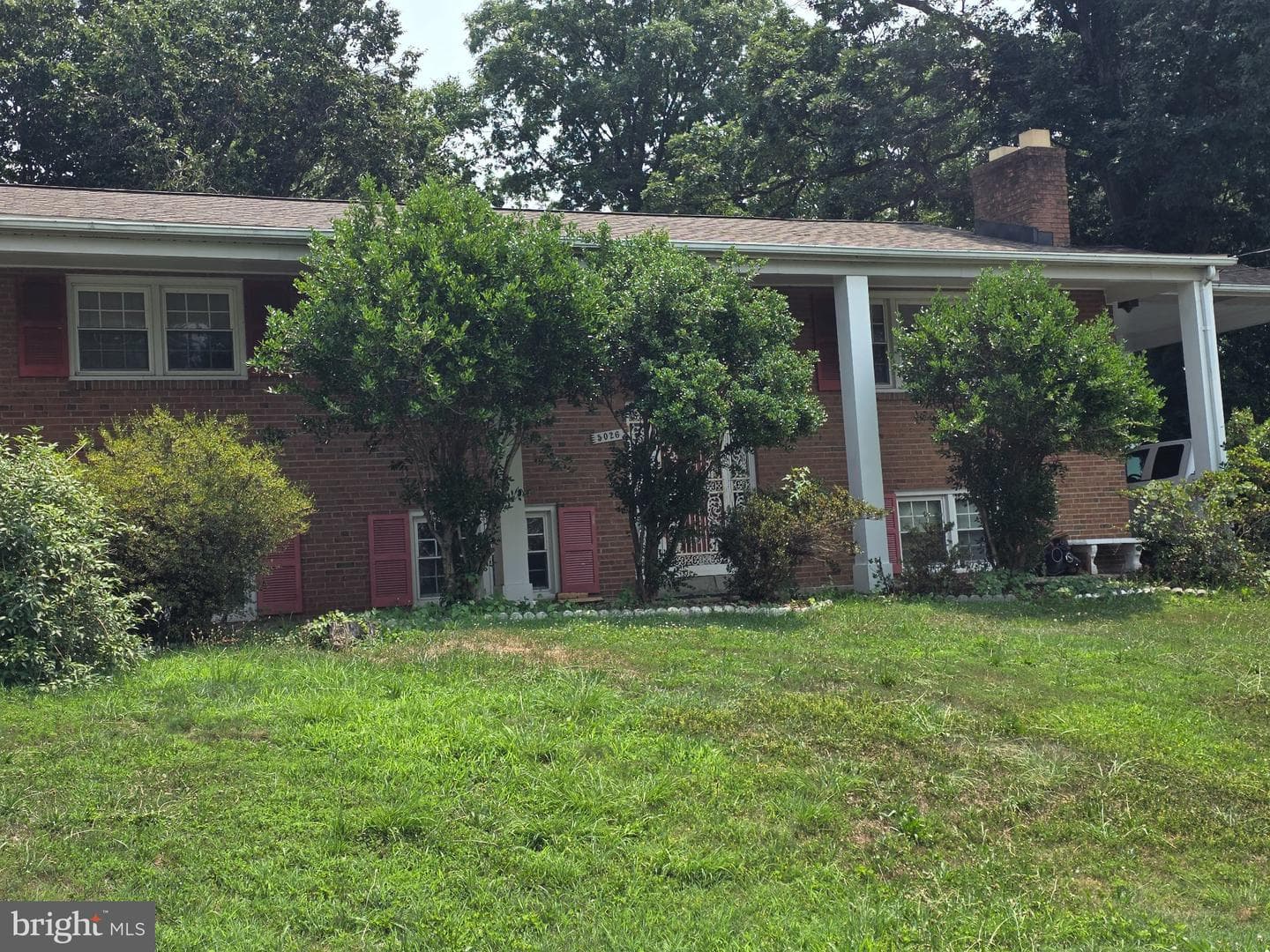 5026 Leland Drive N photo 1