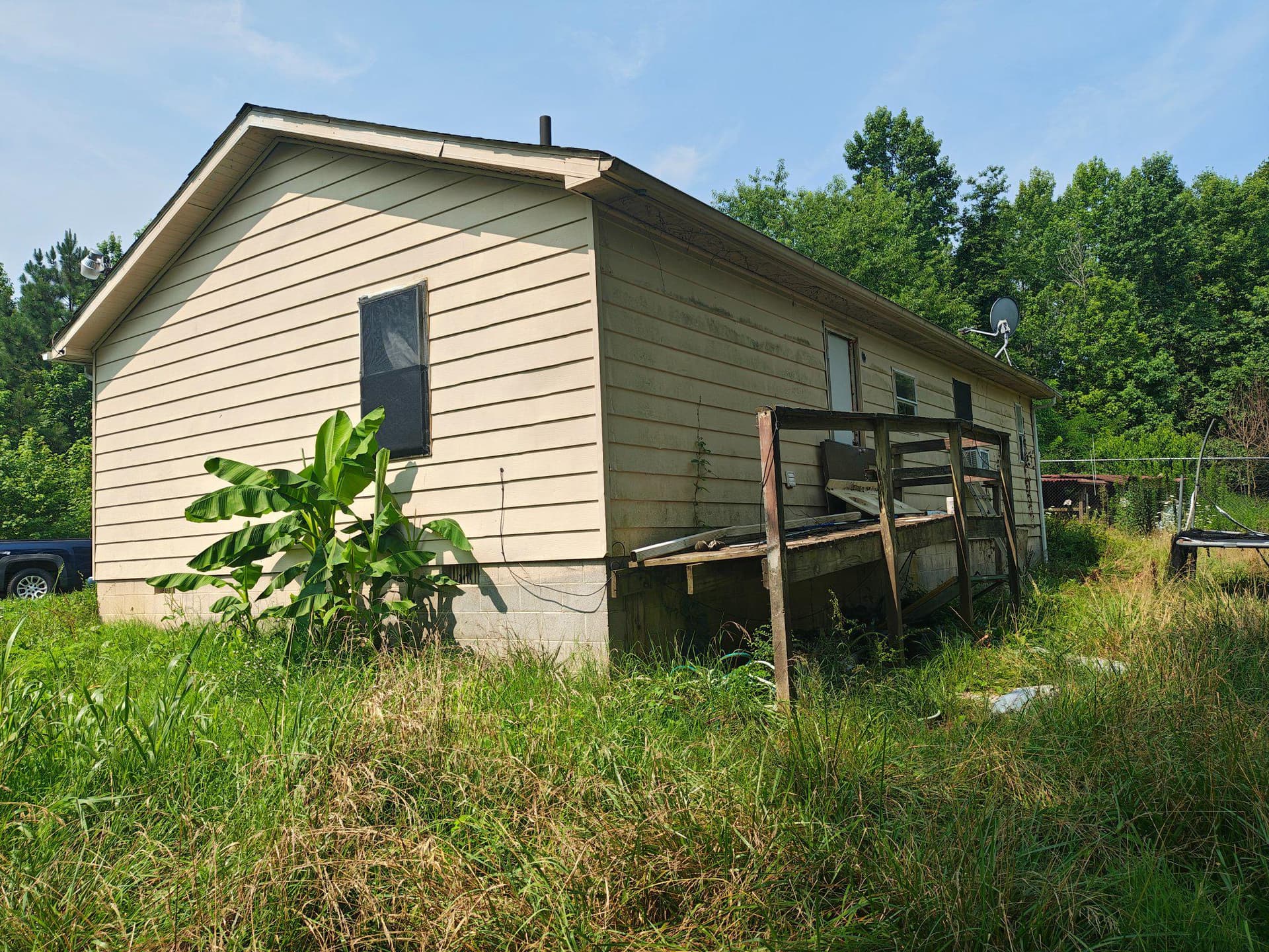 17737 Horsehead Road photo 3