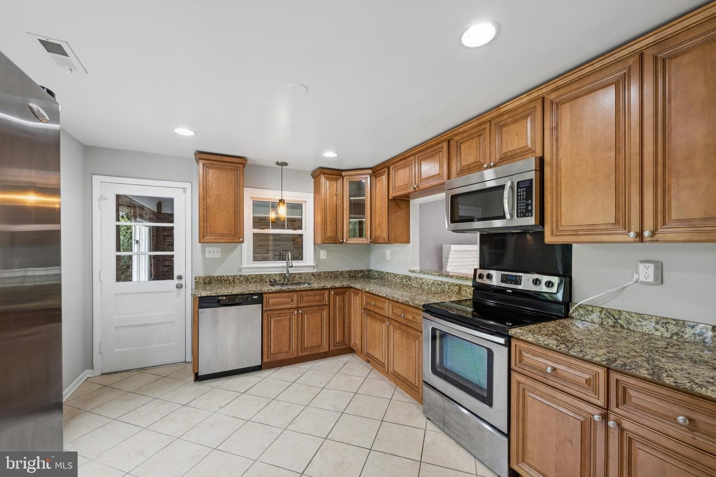 7121 Karen Anne Drive photo 10