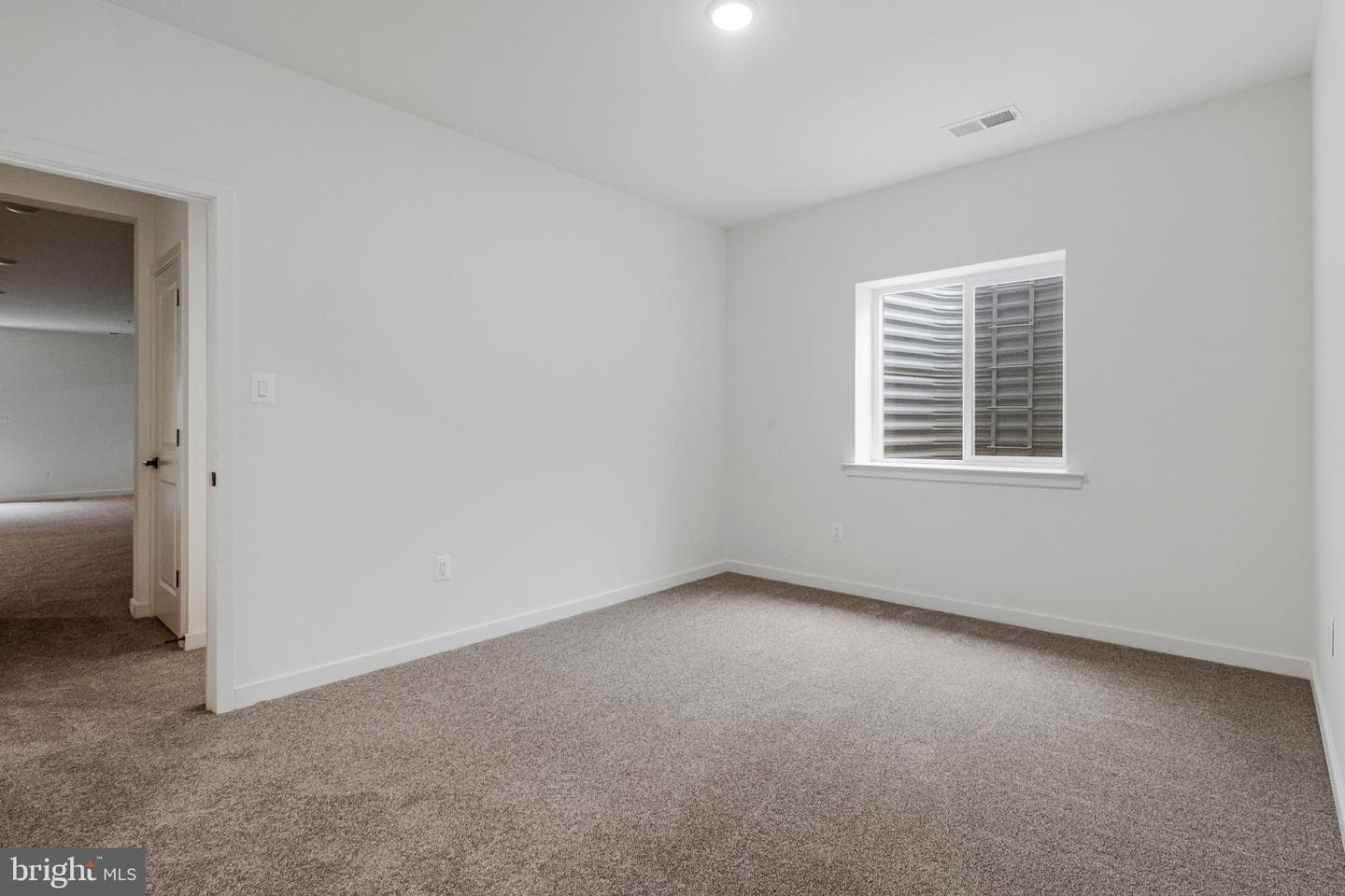 2013 Saint James Road photo 77