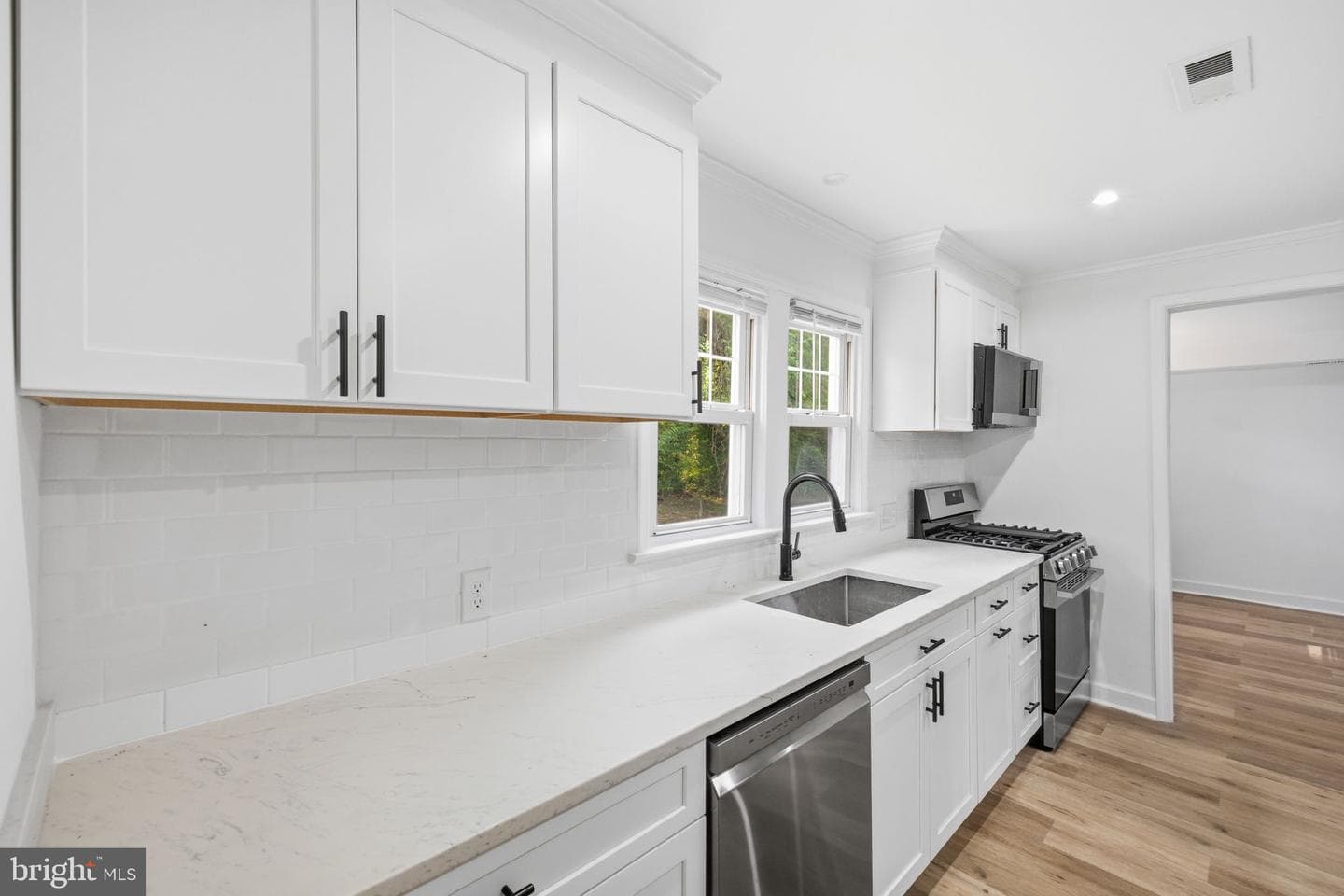 3412 Oaklawn Road photo 16
