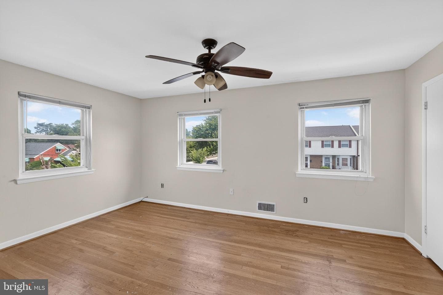 2931 Sunset Lane photo 21