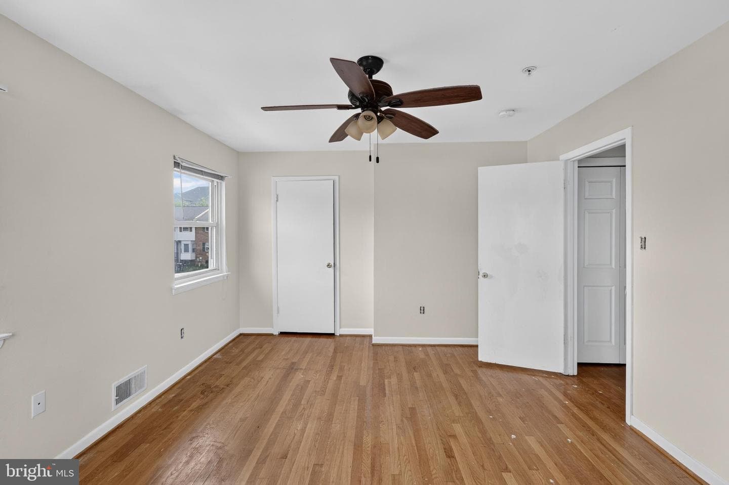 2931 Sunset Lane photo 24