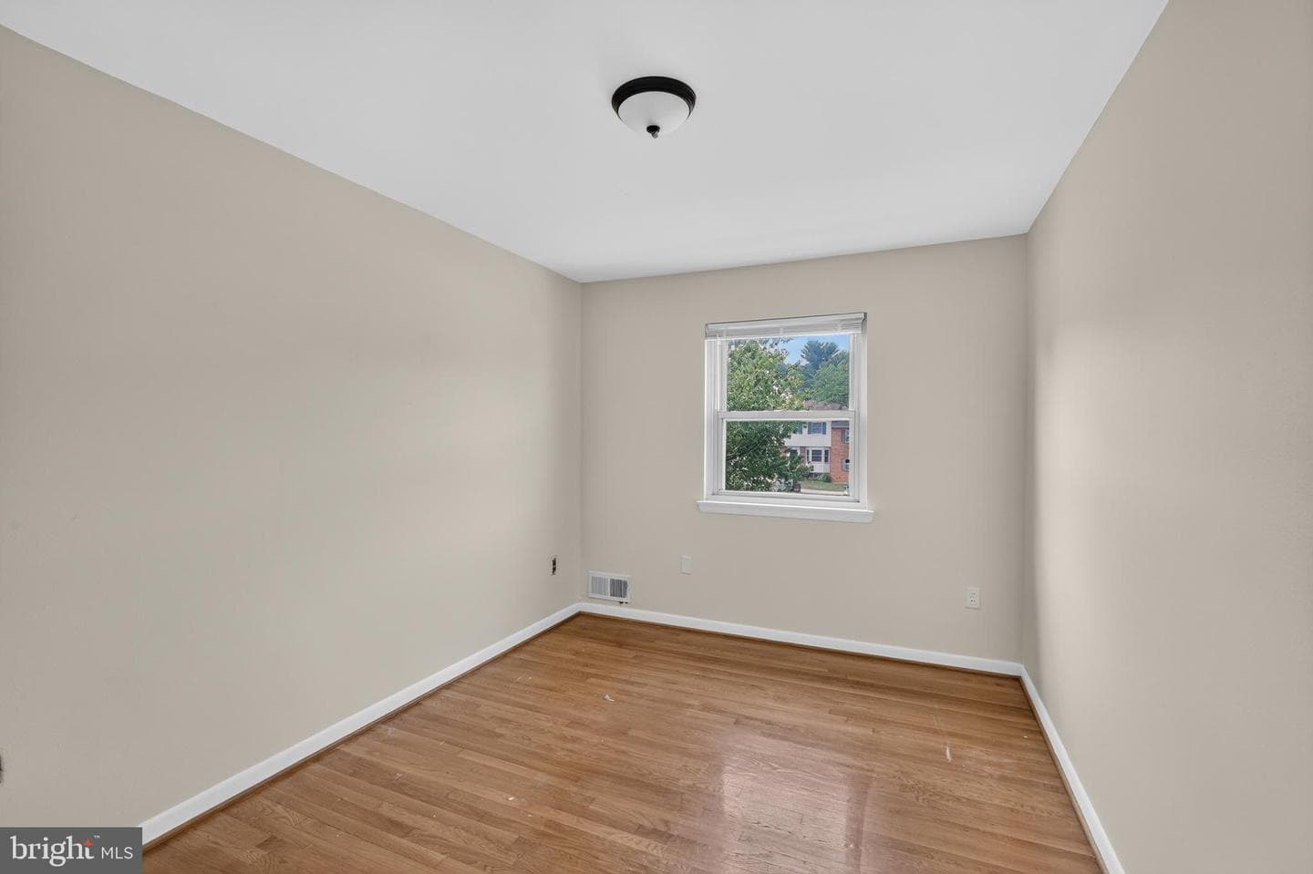 2931 Sunset Lane photo 30